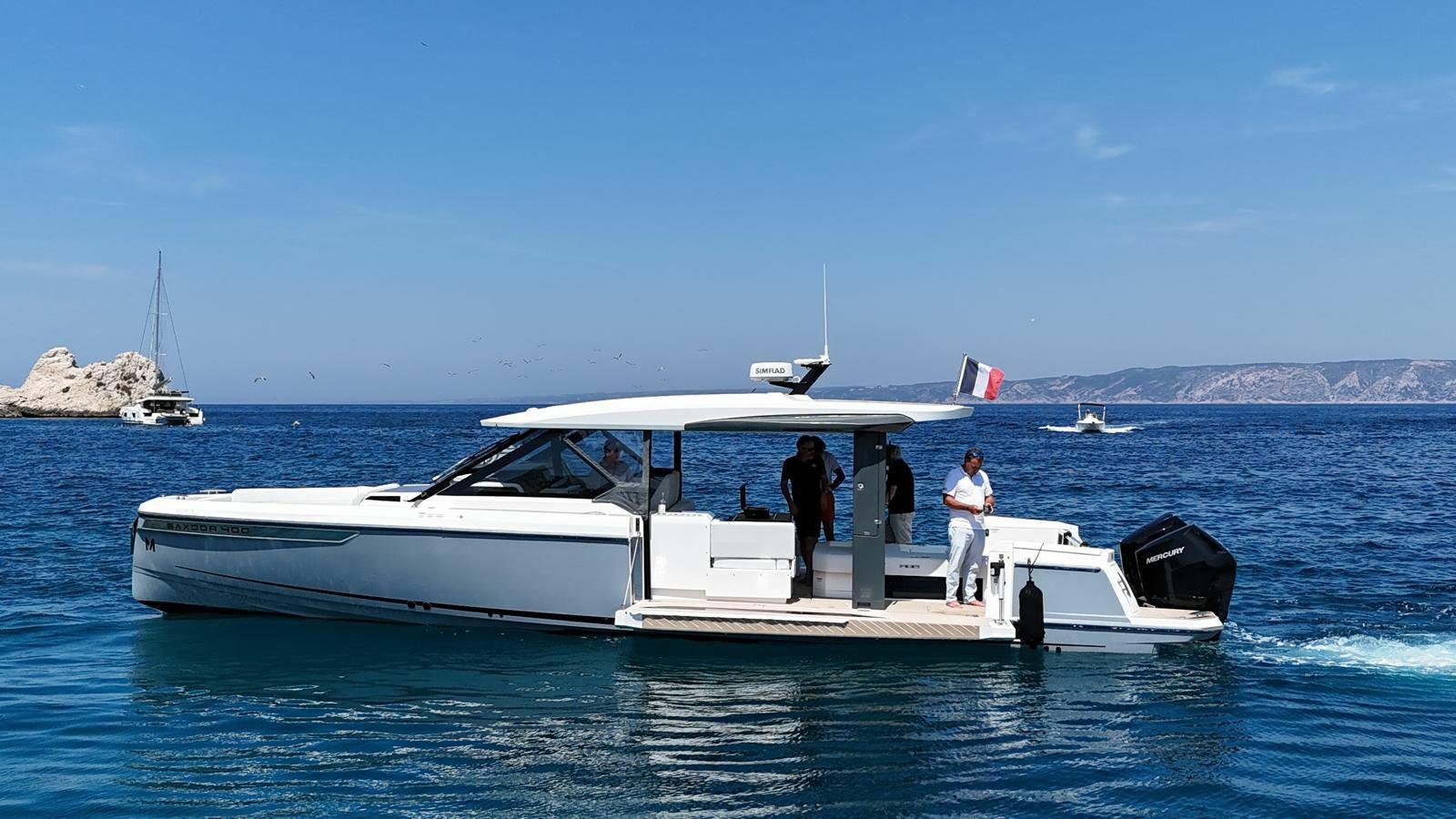Saxdor yachts 400