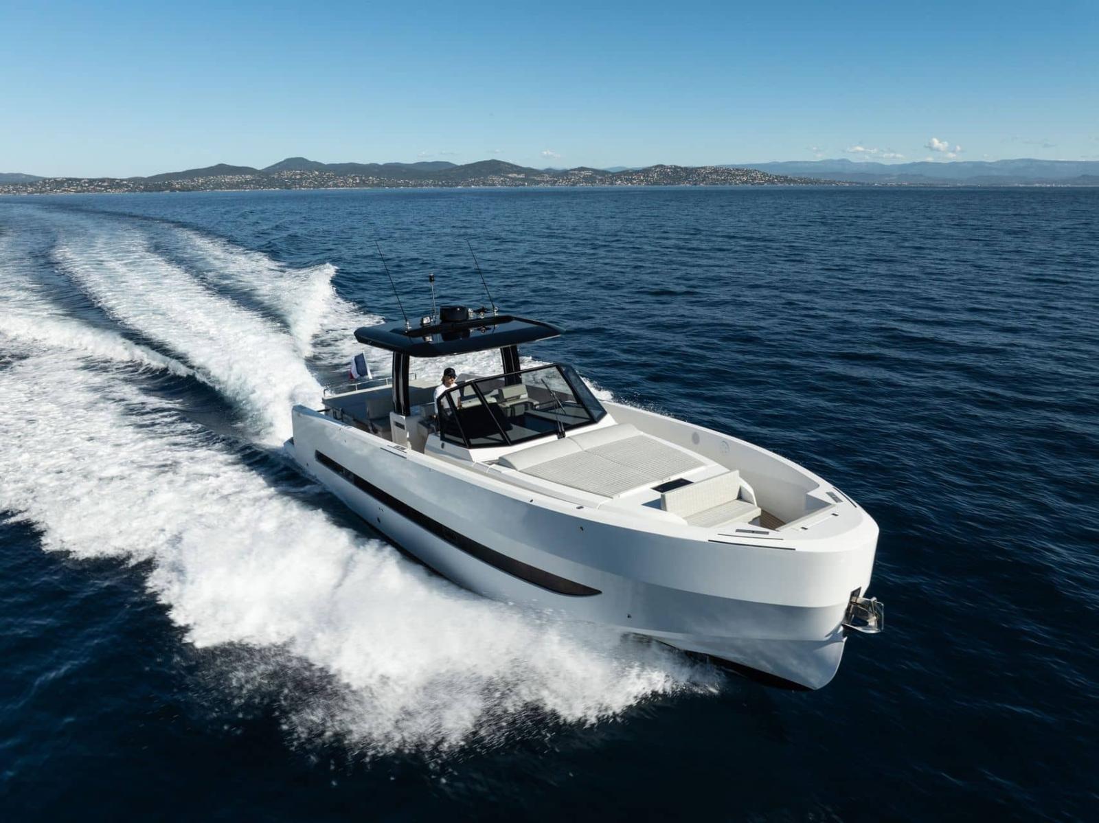 Mediterranean yachts MED 42
