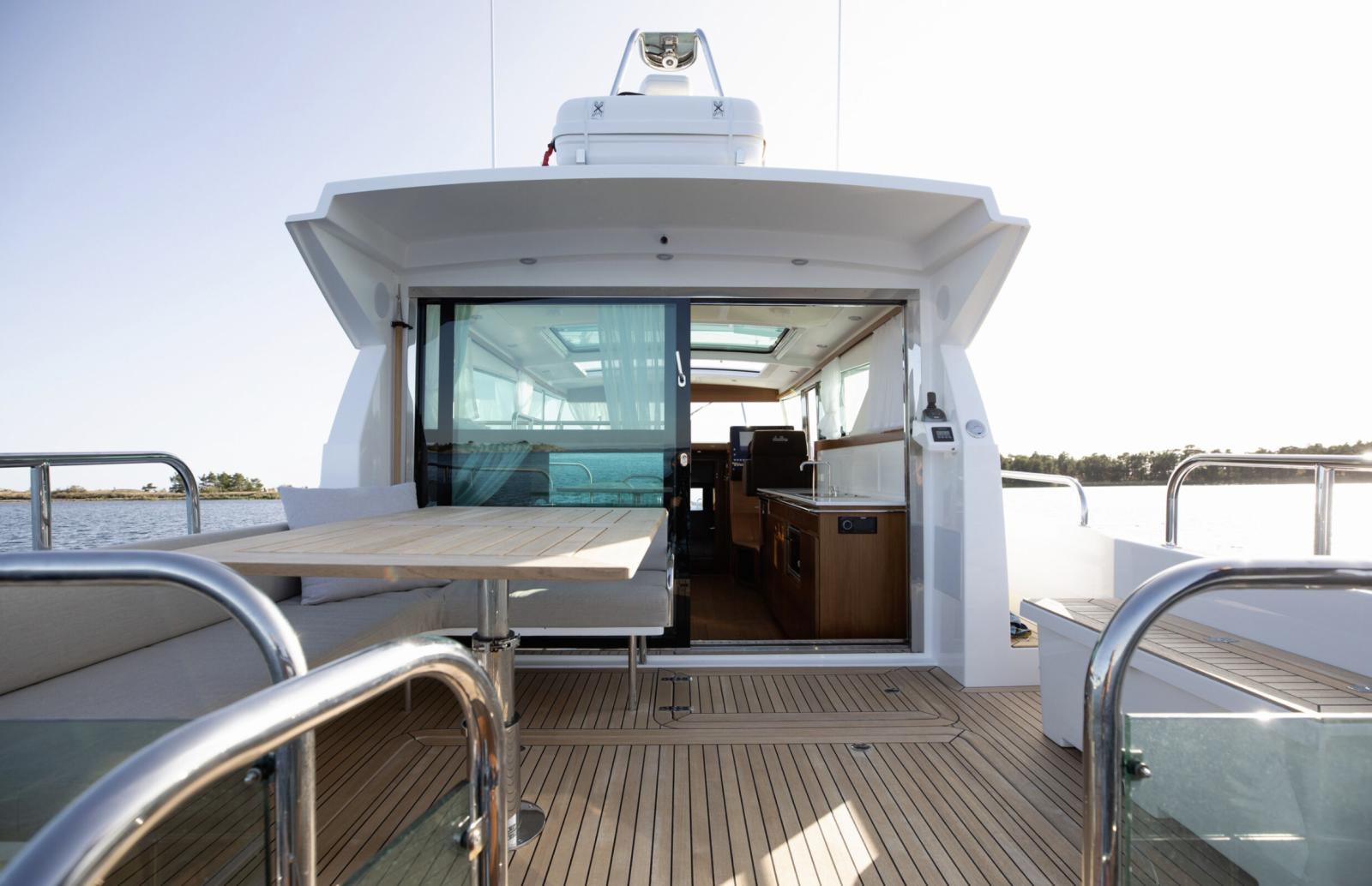 Delta Powerboats 400 sw