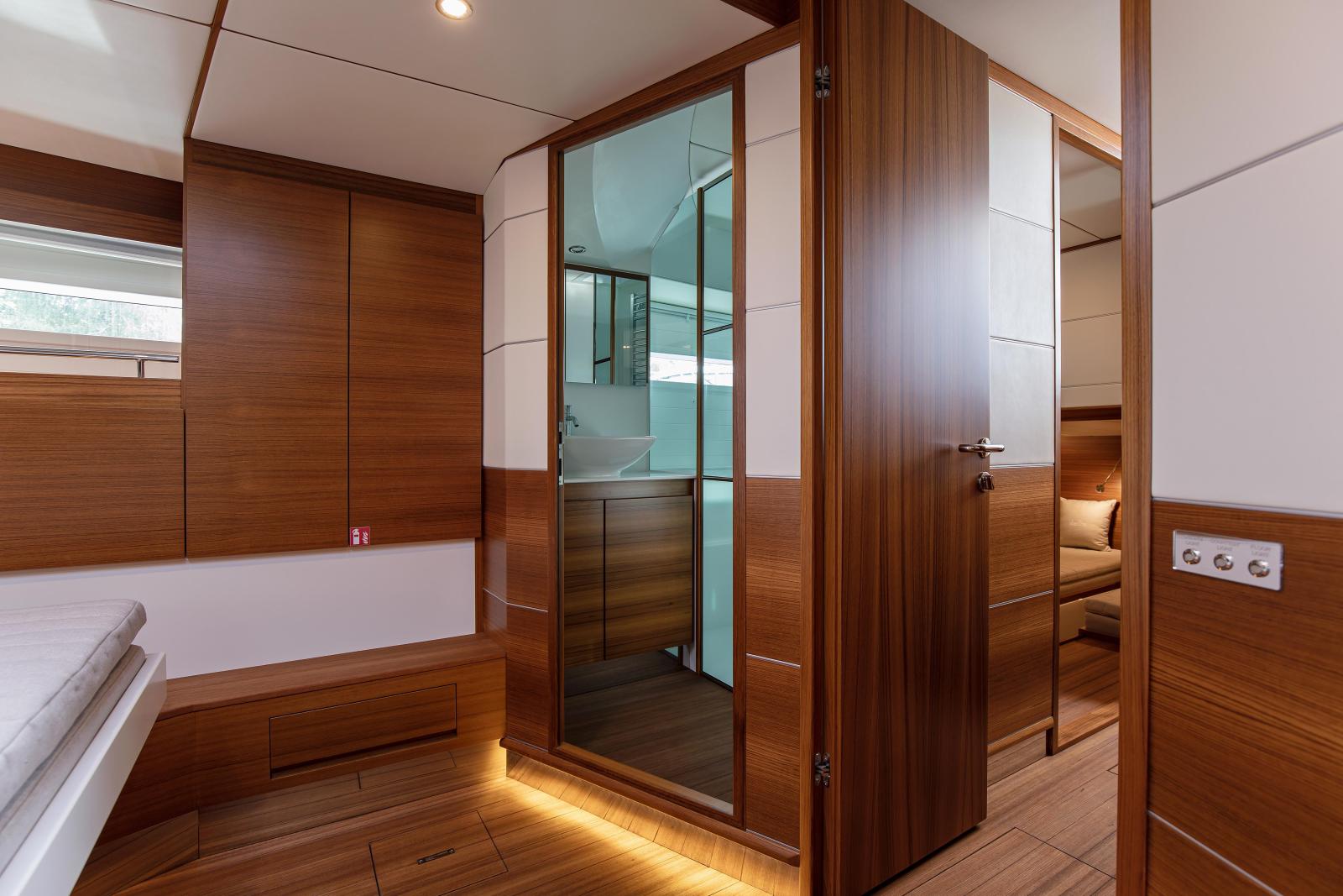 Delta Powerboats 60 Open