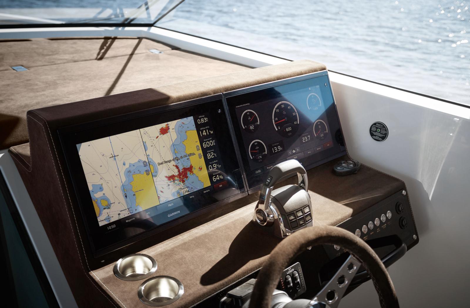 Delta Powerboats 33 Coupé