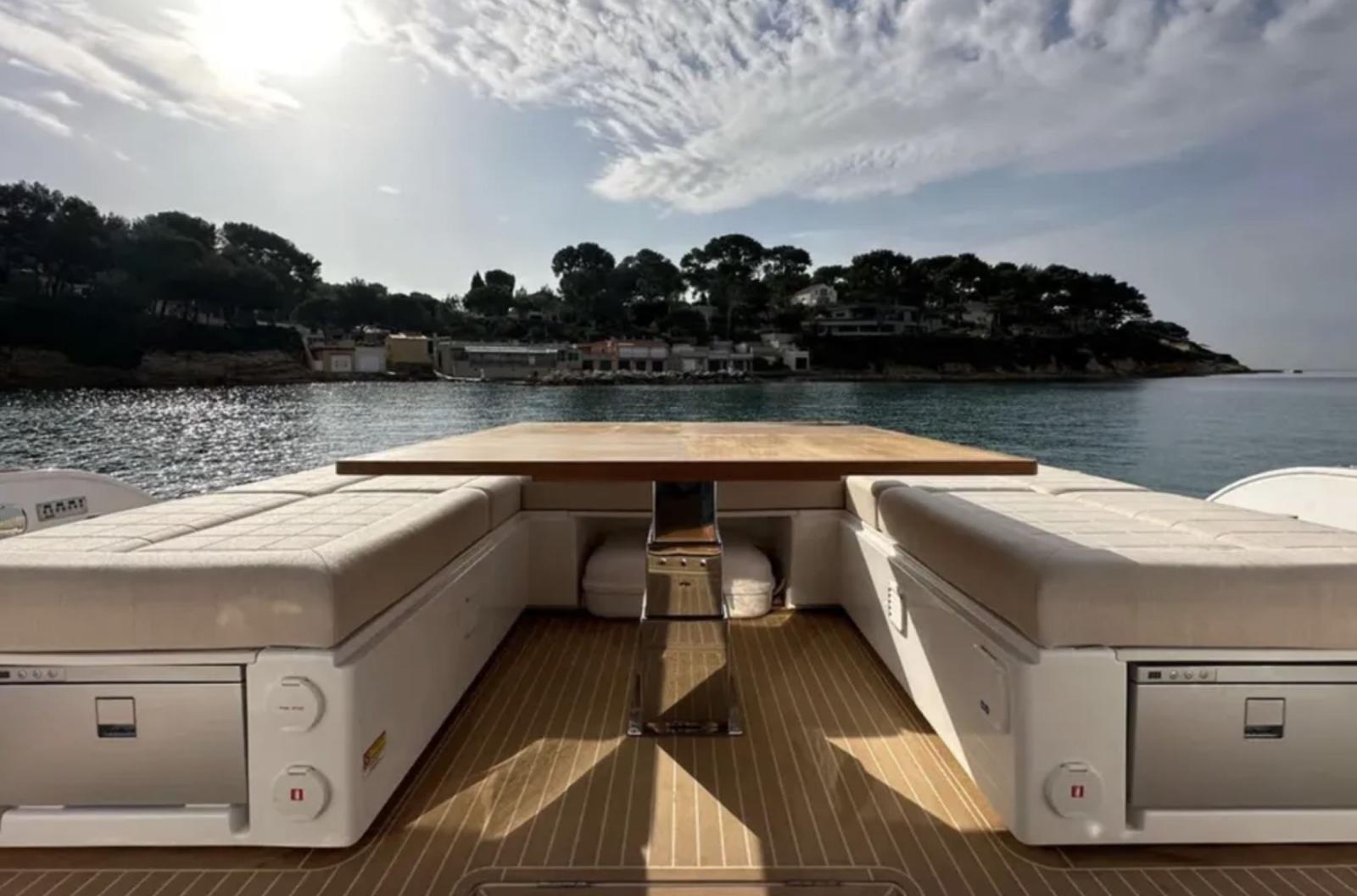 Pardo yachts GT52