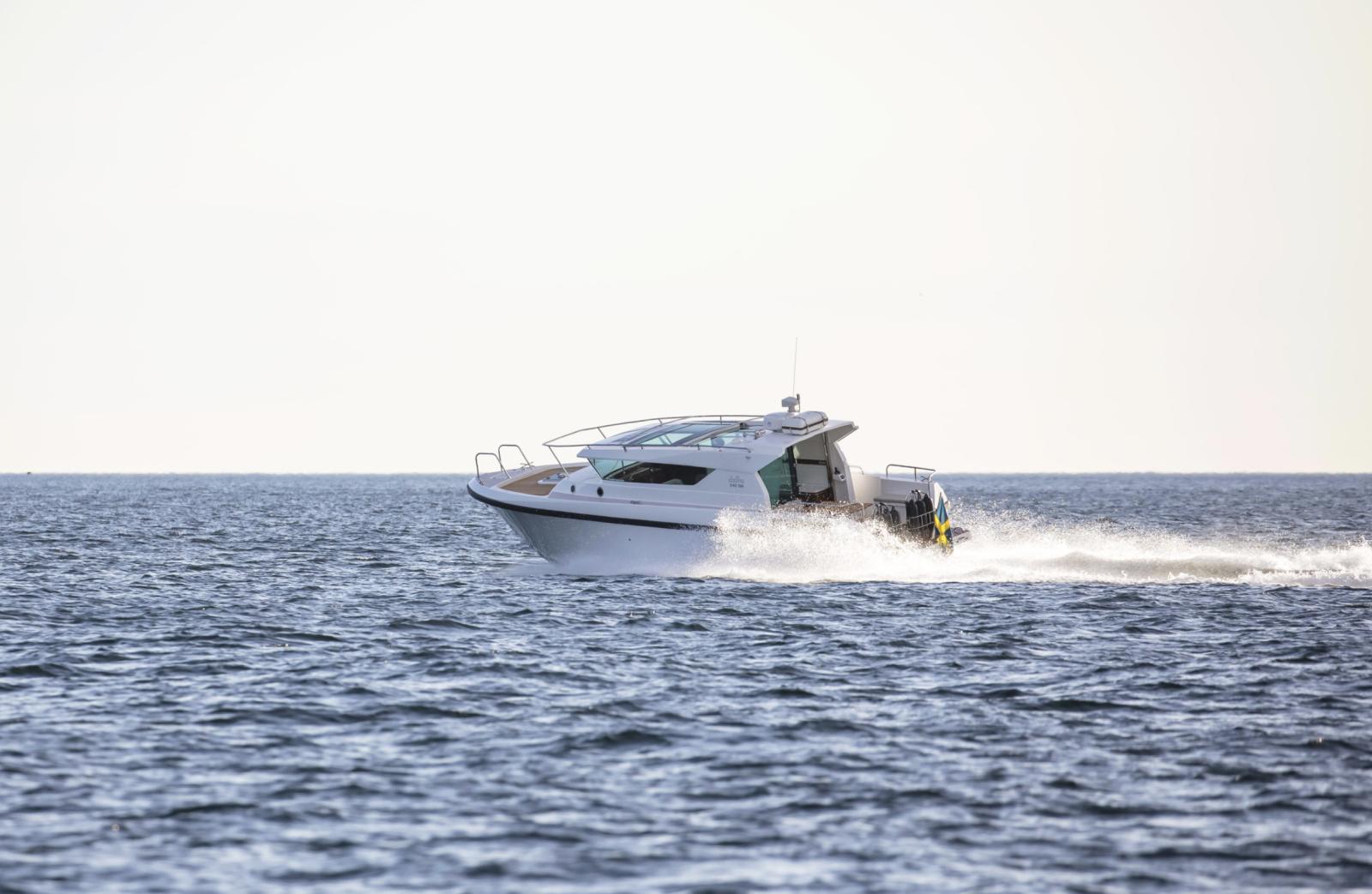 Delta Powerboats 340 Sw