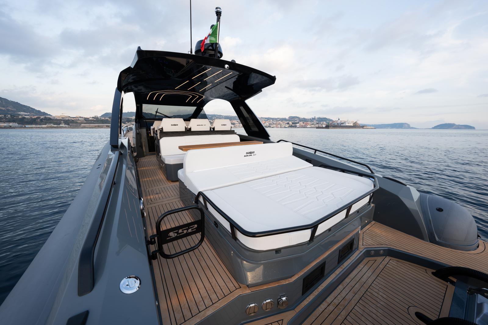 Salpa SOLEIL52