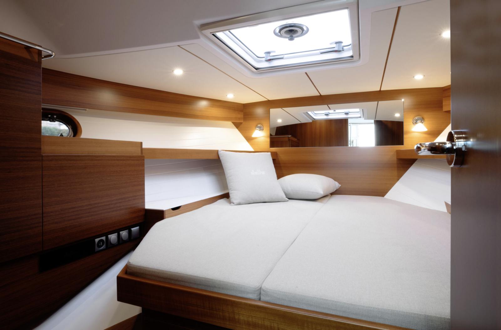 Delta Powerboats 400 sw