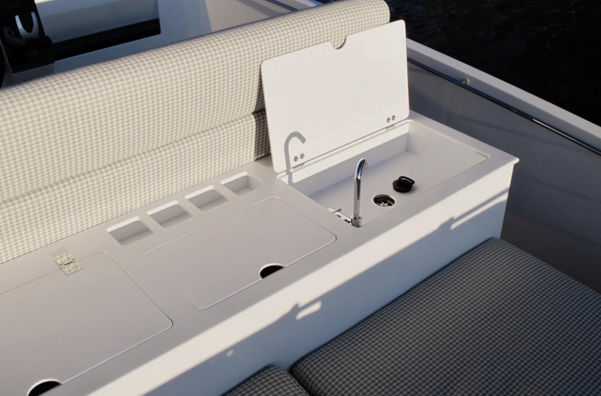 Delta Powerboats T26