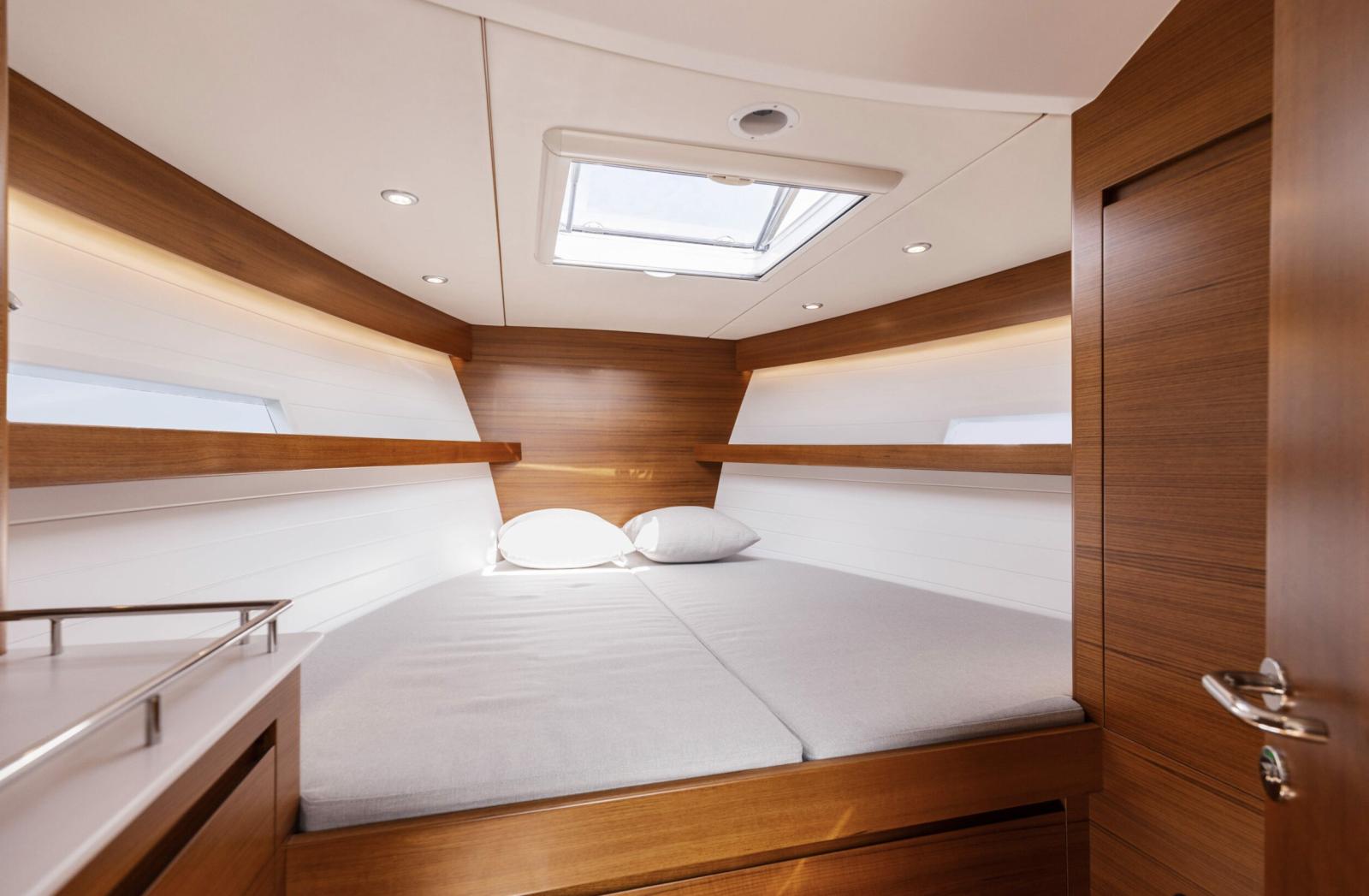 Delta Powerboats 33 Coupé