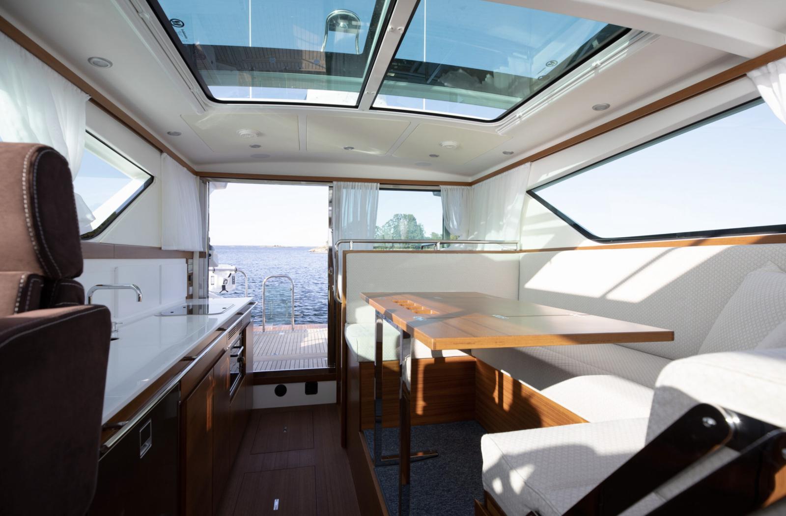 Delta Powerboats 400 sw