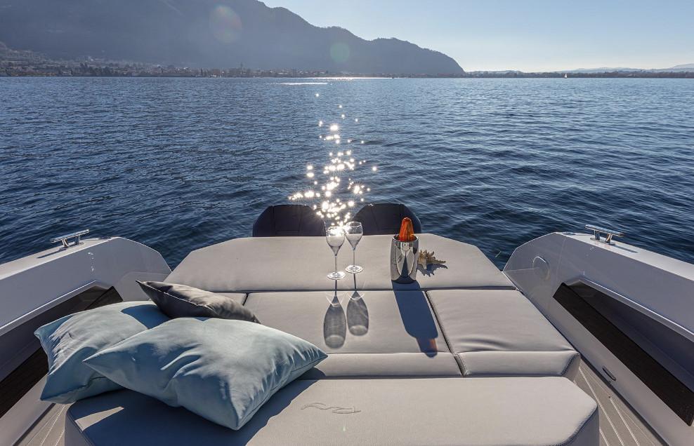 Rio Yachts Daytona 34