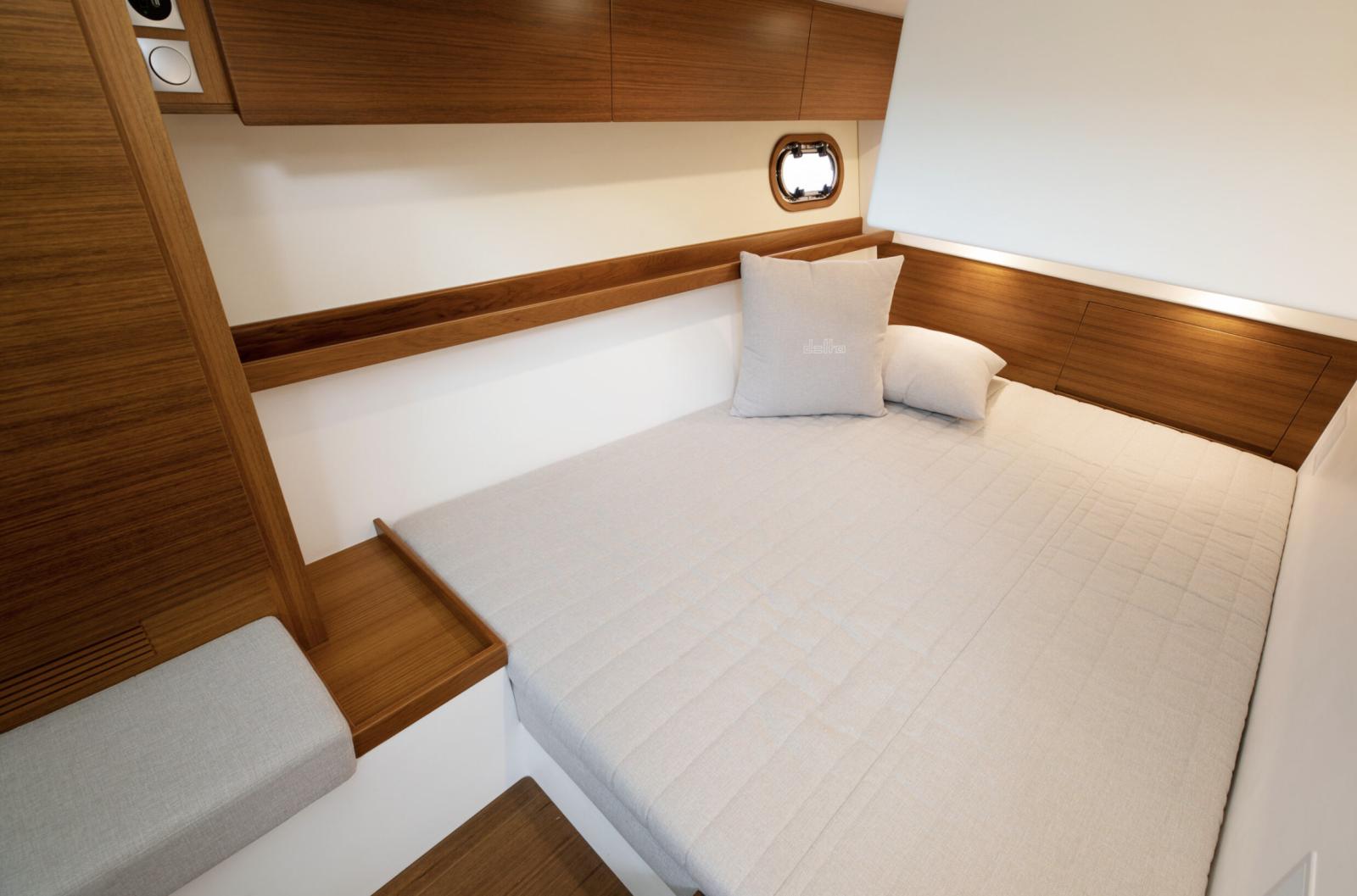 Delta Powerboats 400 sw